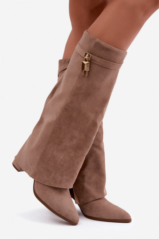 Warm long boots with heels featuring an embedded golden decoration in sand color Danessa