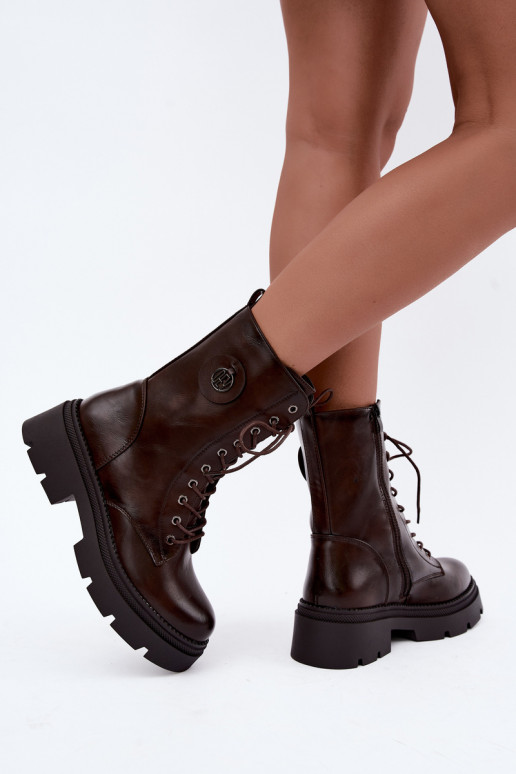 Warm women's ankle boots in brown color Livela