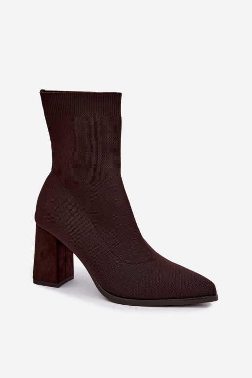 Warm women's slip-on ankle boots in brown color Tai turiressa