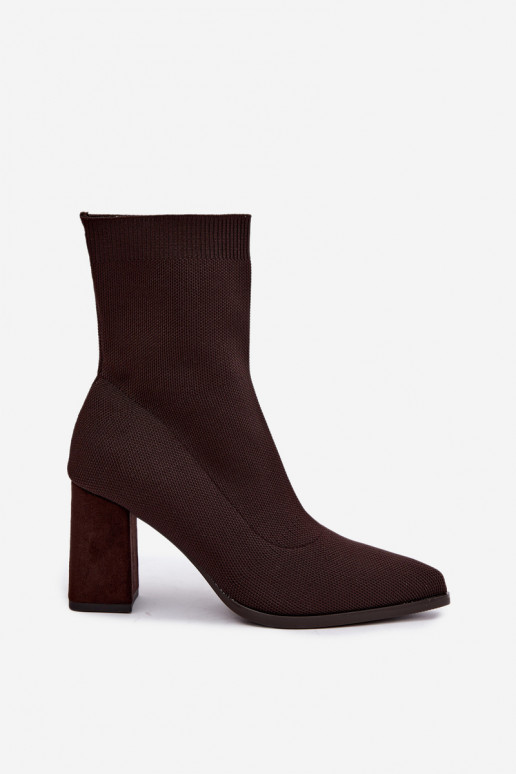 Warm women's slip-on ankle boots in brown color Tai turiressa
