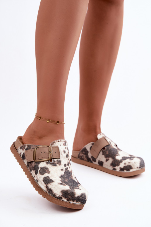 Brown women's clogs with buckles Inblu DJ000016