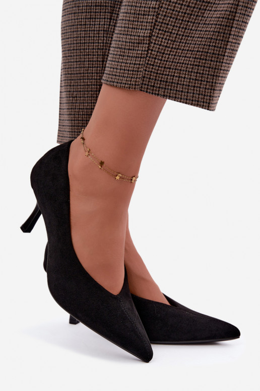 Black high-heeled shoes with decorative embroidery Sedria