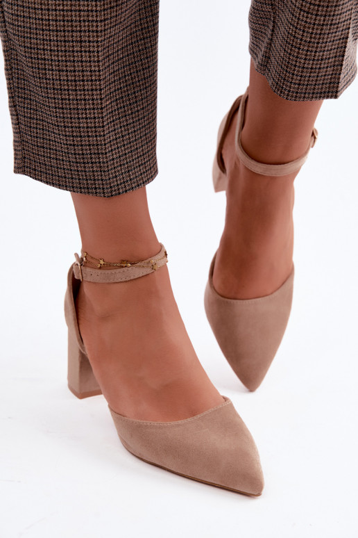 Heeled shoes with straps in sand color Olenae