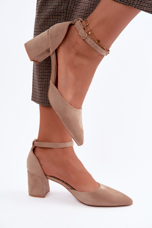 Heeled shoes with straps in sand color Olenae