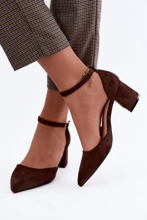Shoes with heels and straps Olenae