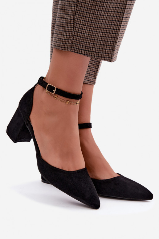 Black shoes with heels and straps Olenae