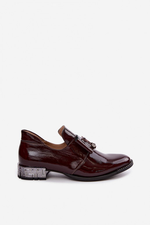 Patented low heel shoes with bows in burgundy color Zazoo 1399