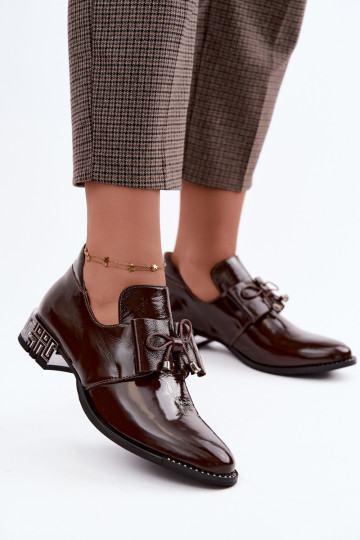 Patented low heel shoes with bows in chocolate color Zazoo 1399 2