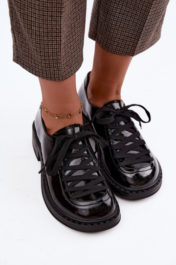 Patent leather loafers with laces in black