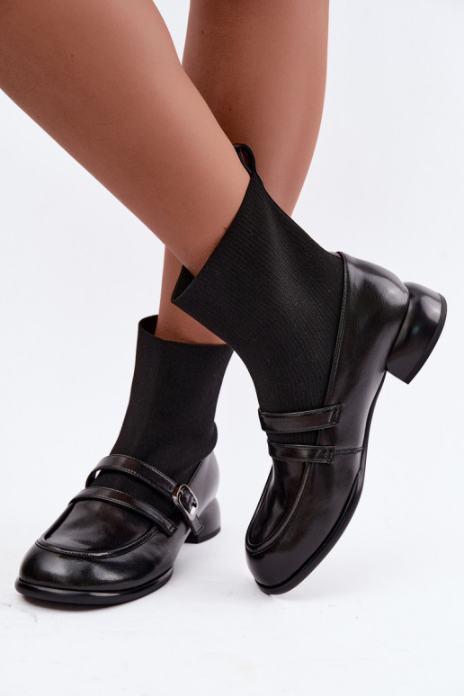 Ankle boots with a sock-like shaft in black