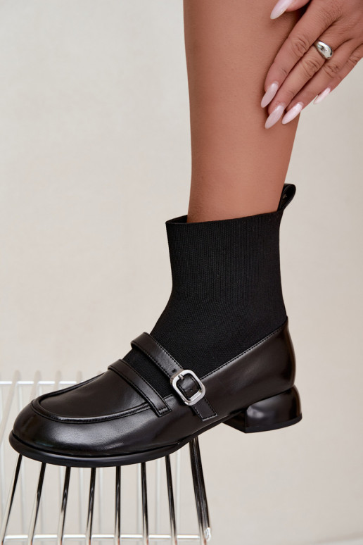 Ankle boots with a sock-like shaft in black
