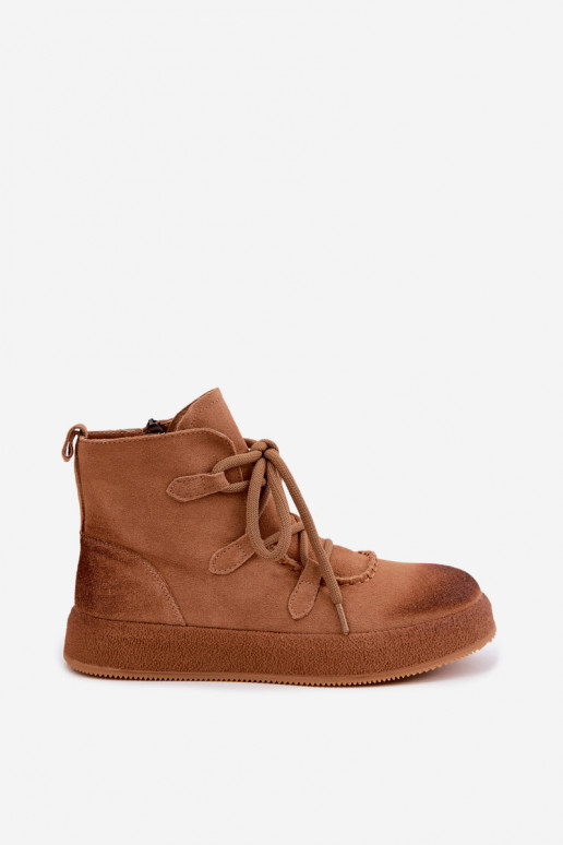 Insulated ankle boots from faux suede Artiker in brown