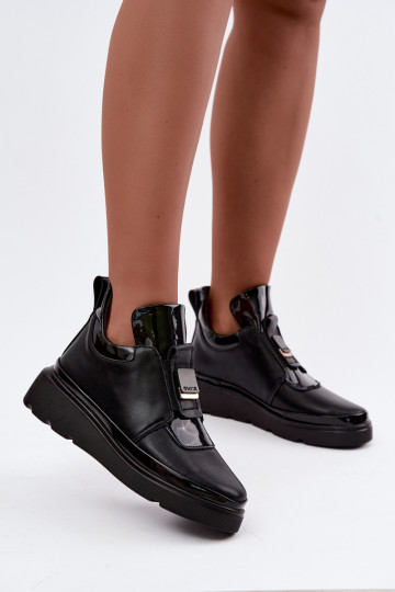 Black leather boots with platform T.Sokolski KEN-J26-419 2