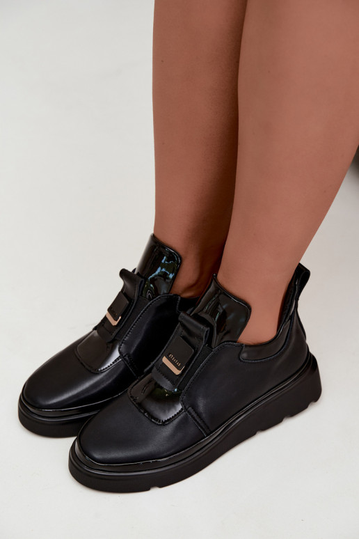 Black leather boots with platform T.Sokolski KEN-J26-419