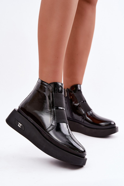 Black leather warm ankle boots with platform and patent effect Artiker 55C0820