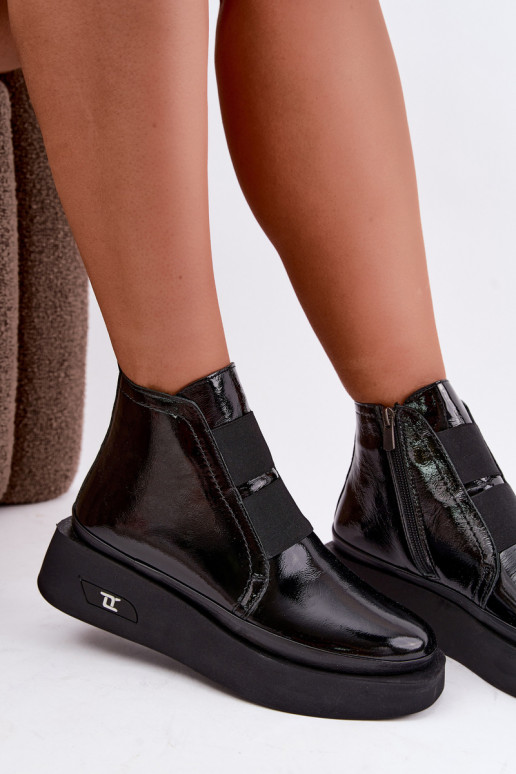 Black leather warm ankle boots with platform and patent effect Artiker 55C0820