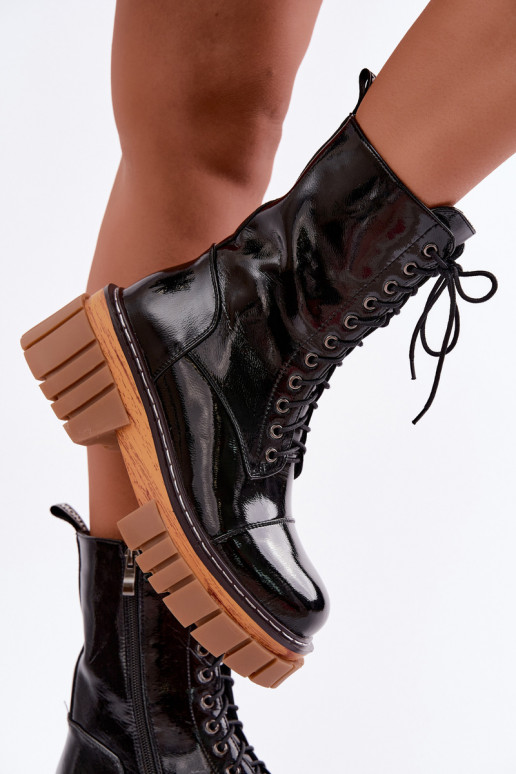 Black leather warm work ankle boots with patent effect Artiker 49C0344