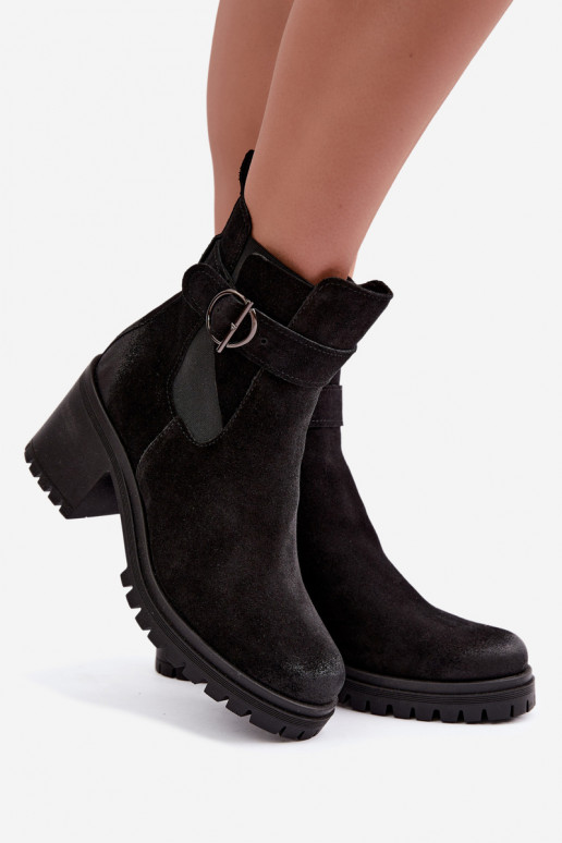 Faux suede women's shoes with heels Zazoo 60601 in black color