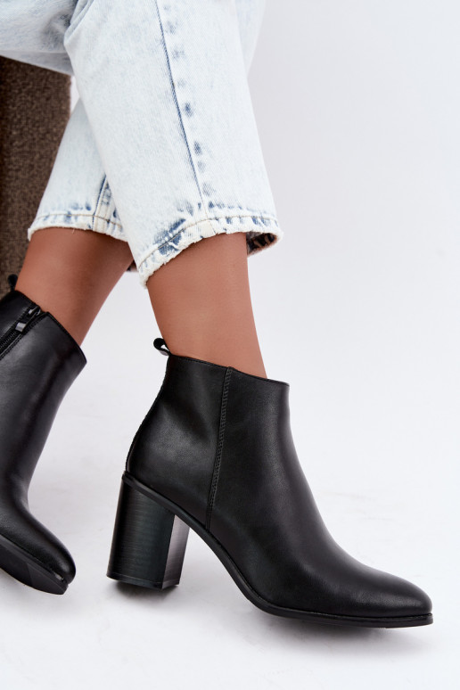 Women's warm ankle boots with insulation Sergio Leone BT-50-S in black color