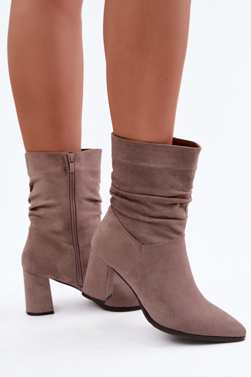 Women's warm ankle boots with curly upper Dalessia in clay color