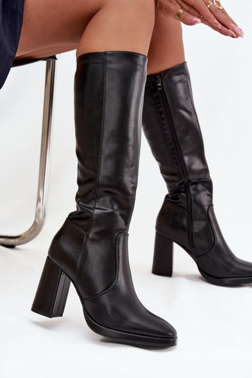 Women's over-the-knee boots with heels in black faux leather Lyvella