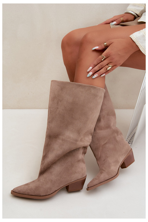 Sand-colored ankle boots with heels in faux suede Casella
