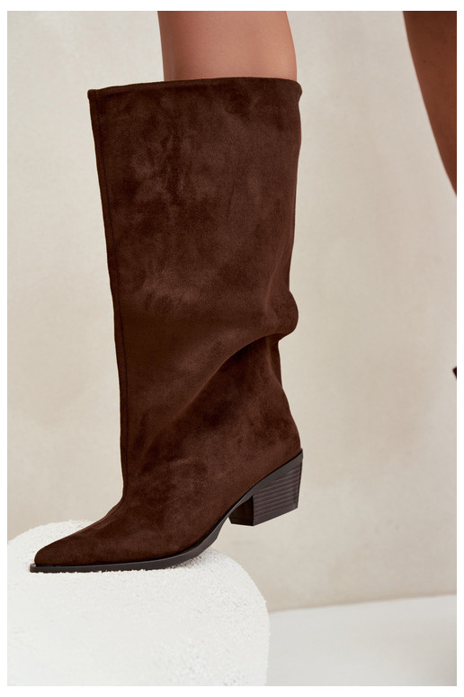 Chocolate-colored ankle boots with heels in faux suede Casella