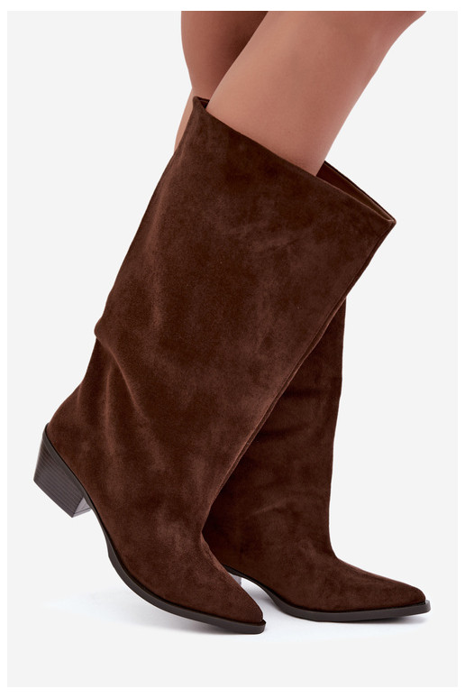 Chocolate-colored ankle boots with heels in faux suede Casella