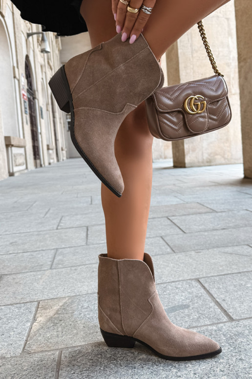 cowboy-style ankle boots with heels made of natural suede sand Norelle