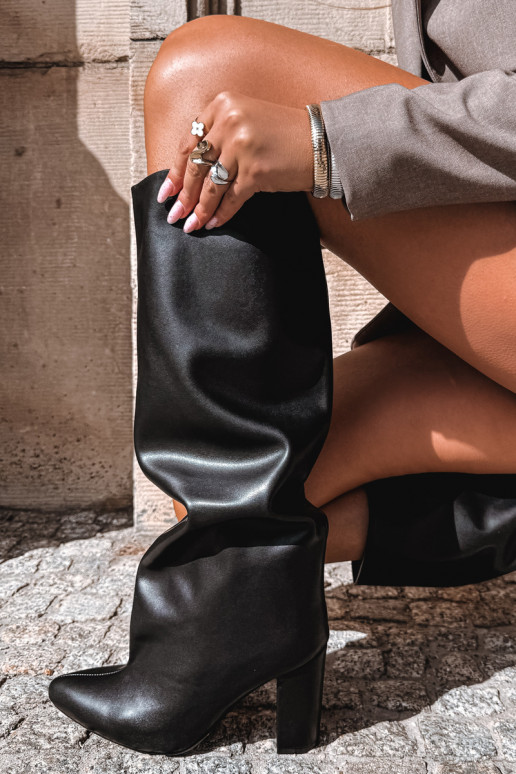 women's slip-on knee-high boots with heels in black Emeline