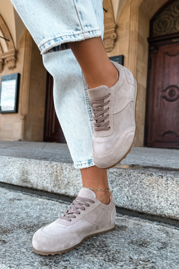 Barefoot sneakers in faux suede in sand color Zazoo N1422