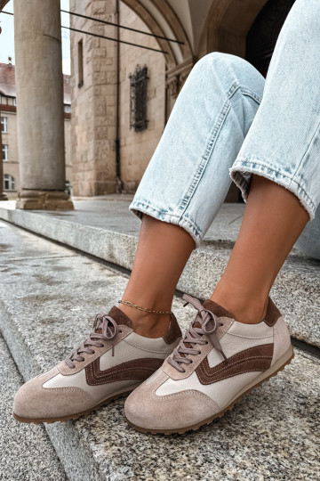 Sneakery Barefoot z sztucznej zamszowej skóry w piaskowym kolorze Zazoo N1400