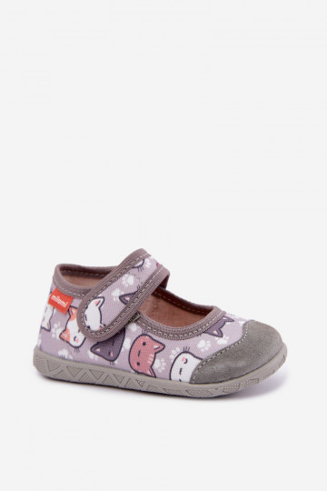Children's slippers Milami with sticky fastenings and cats in gray Esnia