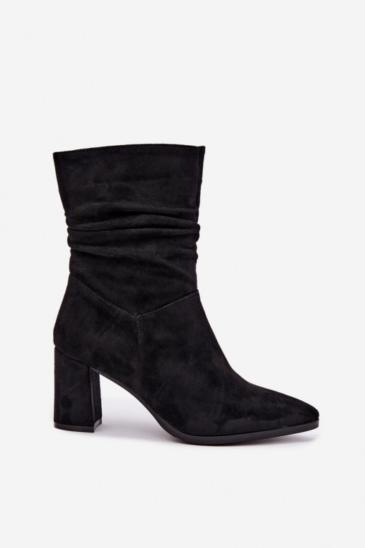 Warm women's ankle boots with curved upper black Dalessia