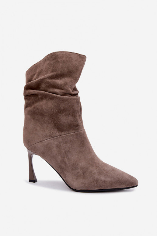 ankle boots in faux suede with thin heels insulated with ruffles D&A JC62-1038 in gray