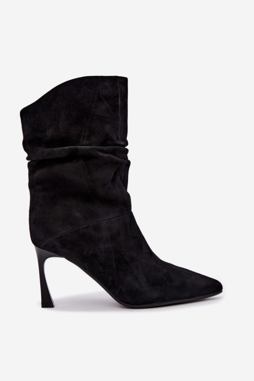 ankle boots in faux suede with thin heels insulated with ruffles D&A JC62-1038 in black