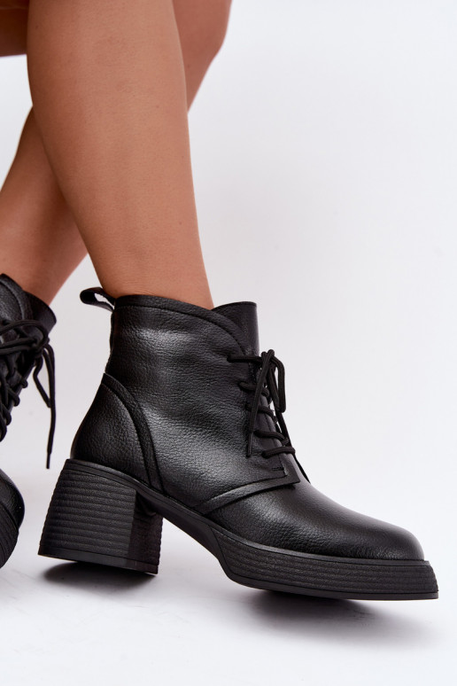 women's insulated ankle boots D&A CR62-3368 in black