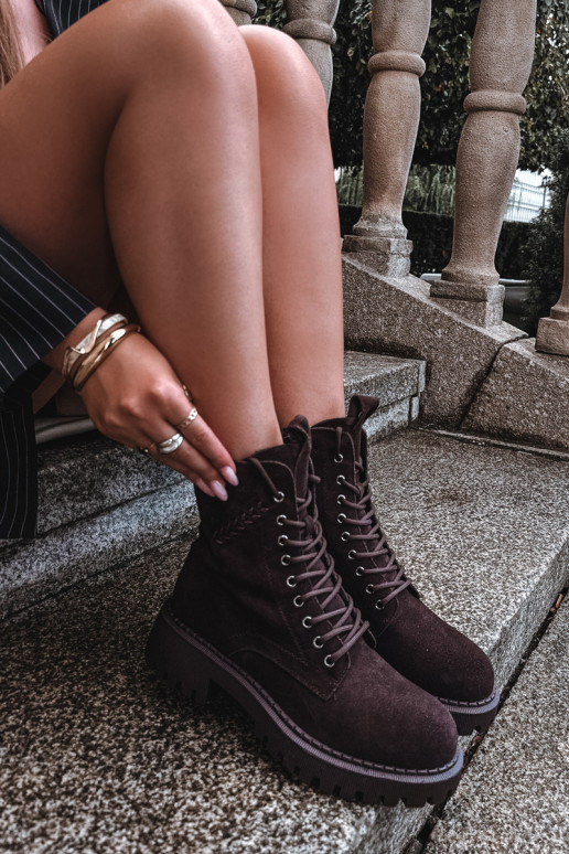women's work ankle boots in faux suede insulated D&A JC62-1035 in chocolate