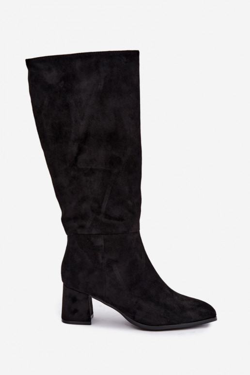 Insulated women's knee-high boots with heels in black Raleya