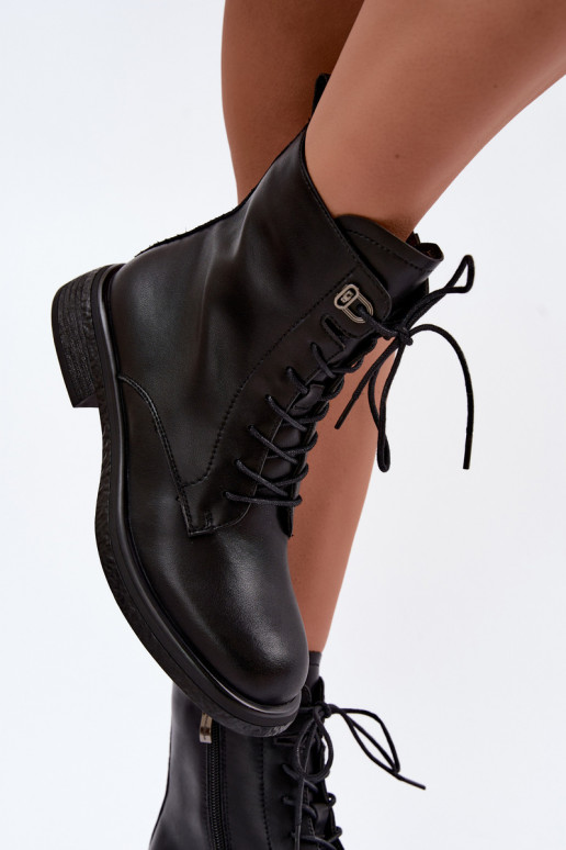 Insulated leather ankle boots Tai turiciejka K7751-01 in black