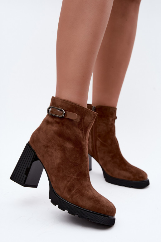 Insulated ankle boots made of faux suede with heels Vinceza 91172 brown