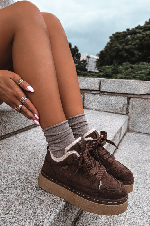 Laced snow boots with platform Big Star UU274188 in chocolate