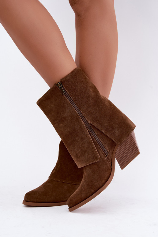 cowboy style ankle boots with heels made of natural suede with embroidered shaft Big Star UU274114 brown color