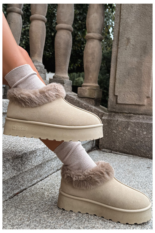 Snow boots with platform and fur Big Star UU274204 in sand