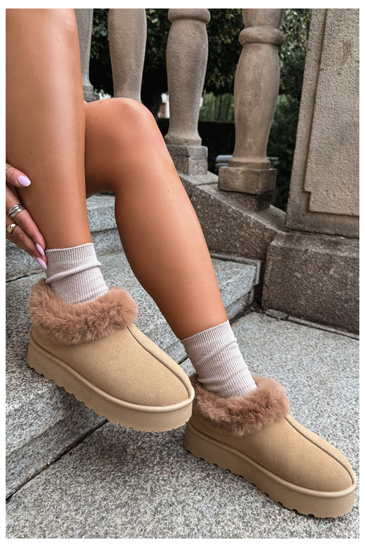 Snow boots with platform and fur Big Star UU274202 in brown
