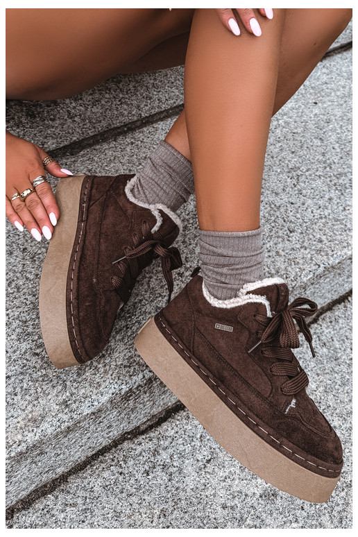 Laced snow boots with platform Big Star UU274188 in chocolate