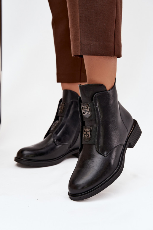 Naistep insulated black low-heeled ankle boots Tavressa