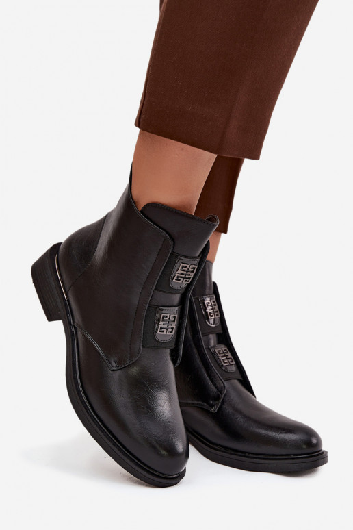 Naistep insulated black low-heeled ankle boots Tavressa