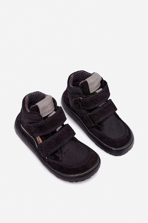 Zamszowe dziecięce obuwie Barefoot Froddo G3110266-20 czarne