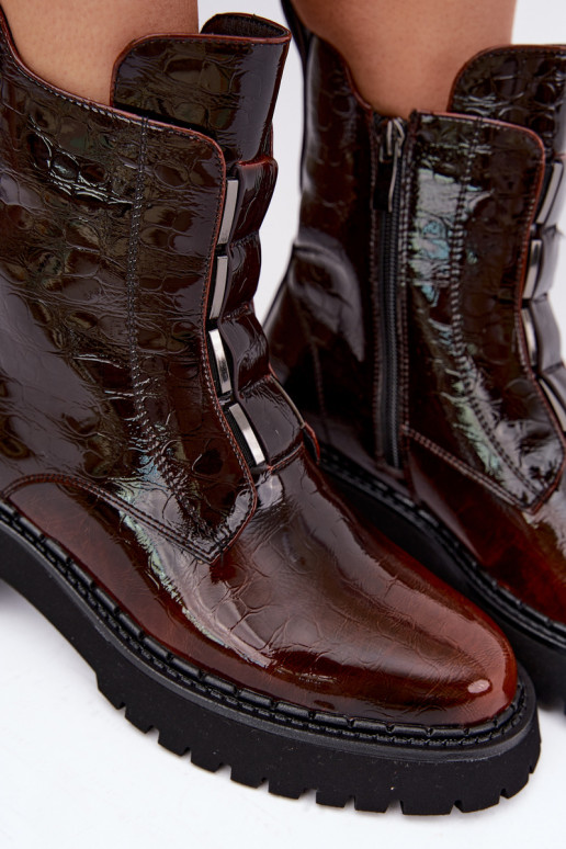 Insulated women's ankle boots with patent effect T.Sokolski Z26-501 brown